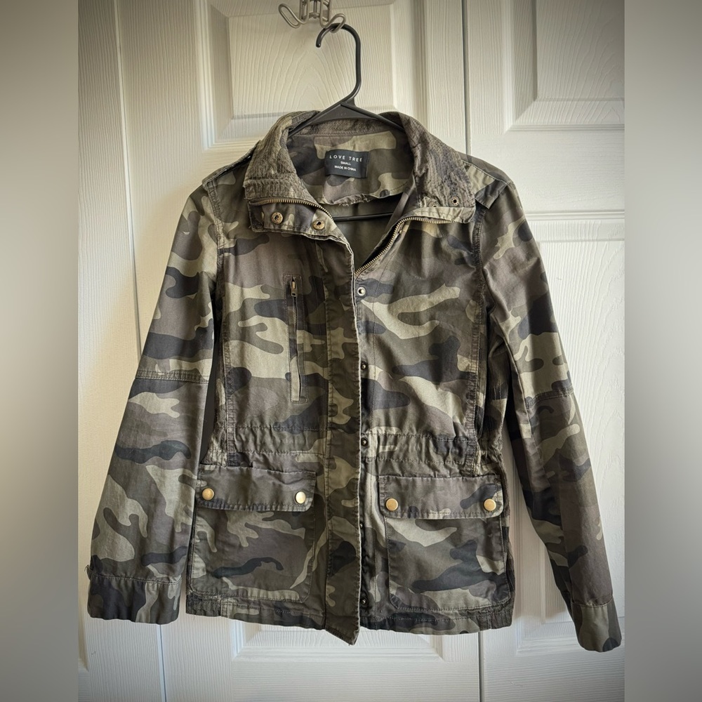 LOVE TREE Women's Camouflage Summer Utility Jacket Size Small